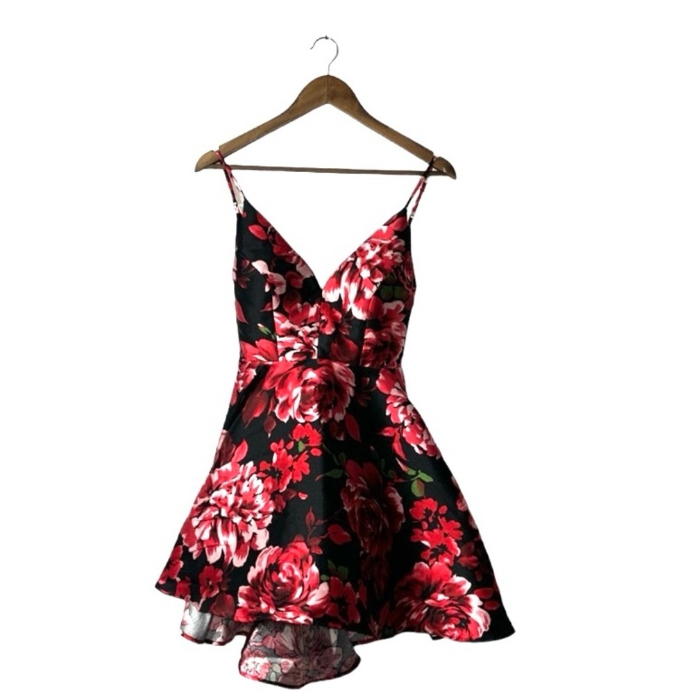 Red Rose Floral Mini Dress Homecoming Prom Special Occassion Red Black Size 1